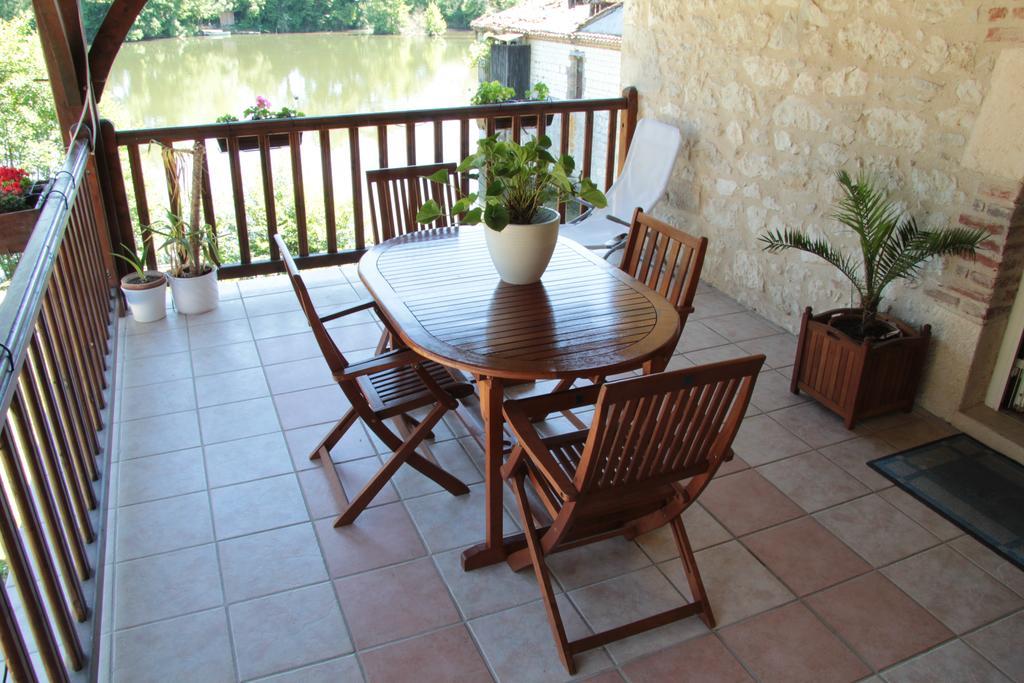 Chambres D'Hotes Moulin De Rigoulieres Saint-Sylvestre-sur-Lot Εξωτερικό φωτογραφία